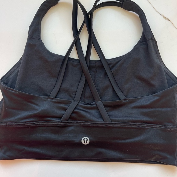 Lululemon sports bra - Picture 2 of 3